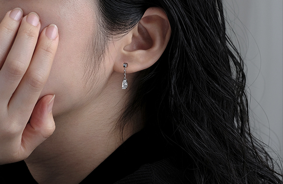 “Segme”06 Pierce [White Quartz]