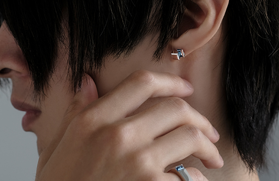 “Segme”04 Pierce [London Blue Topaz]